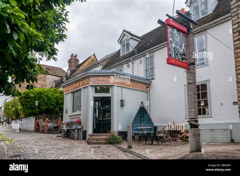 the tudor rose upnor kent.